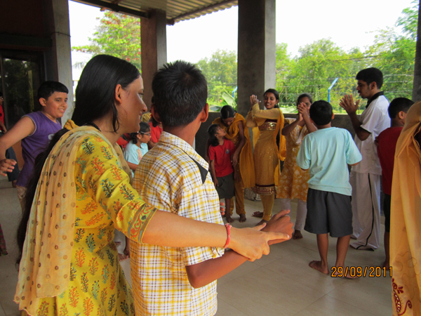 communitywork2011-12-3