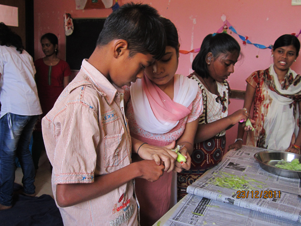 communitywork2011-12-7