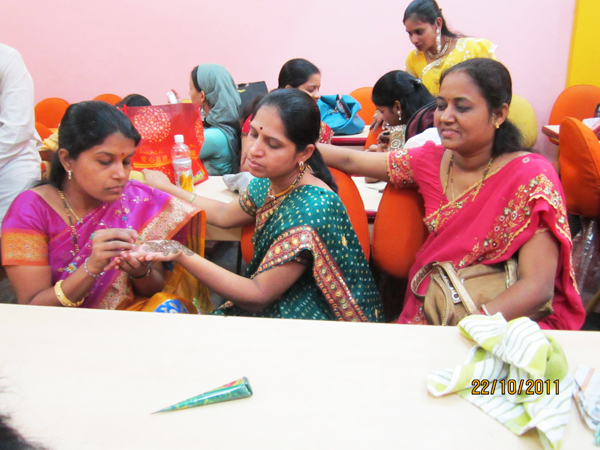 mehendi2011-12-1