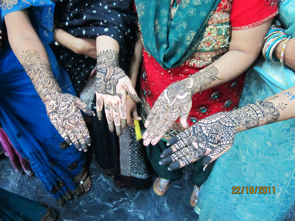 mehendi2011-12-4
