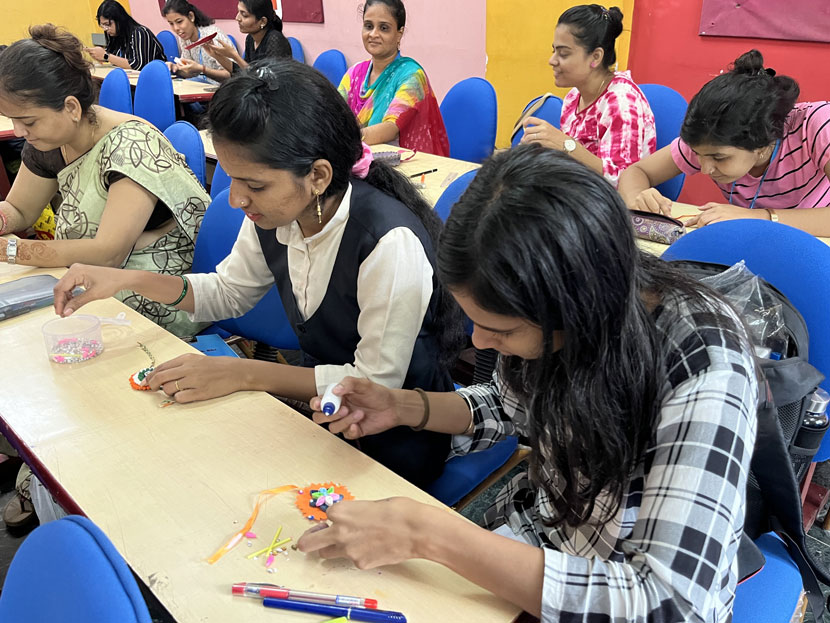 rakhi-making-competition (17)