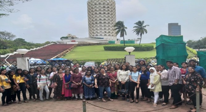 Field-Visit-to-Nehru-Planetorium (1)