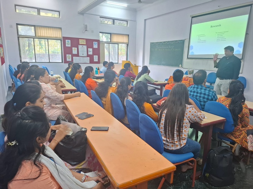 Expert-Talk-on-Research-Methodology-2024-25 (4)